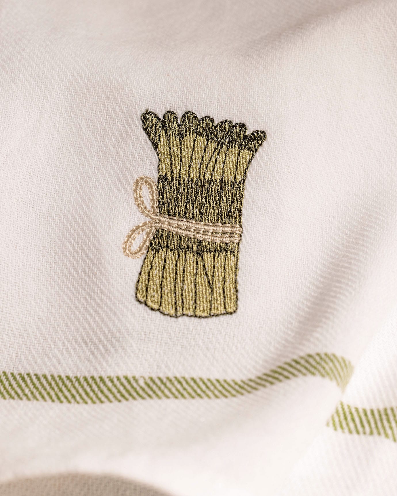 Ensemble de 2 torchons de cuisine brodés en mélange de coton - Motif Asperge