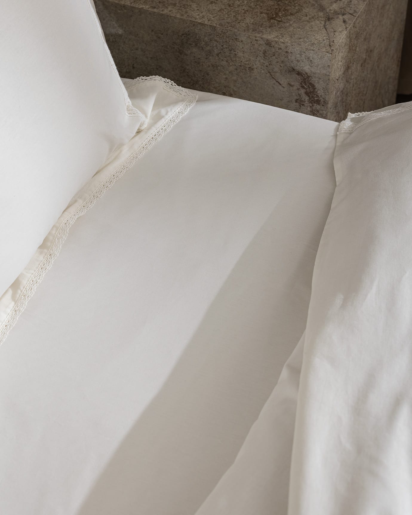 Kaviera Embroidered 100% Cotton Double Size Duvet Cover Bedding Set