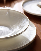 Fine Bone Porcelain 6-Person Dinnerware Set - Timeless Elegance