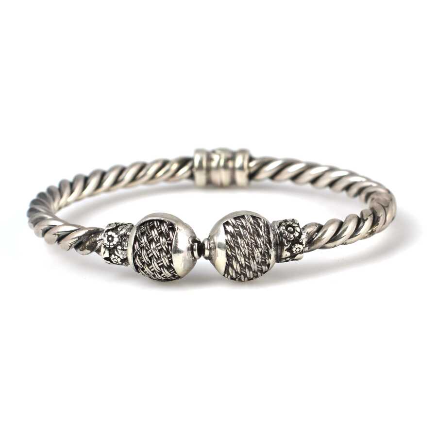 925 Sterling Silver Twisted Bangle with Braided Ball Design