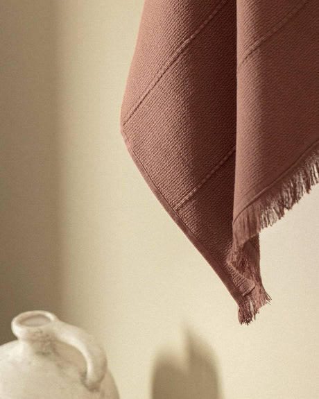 100% Cotton Face Towel - Plush Softness & Absorbent Comfort