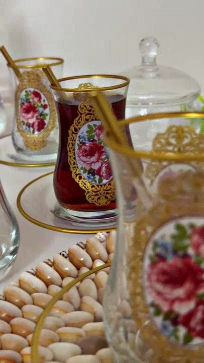 Elegant Heat-Resistant Glass Tea Set - Vintage Gold & Floral Pattern