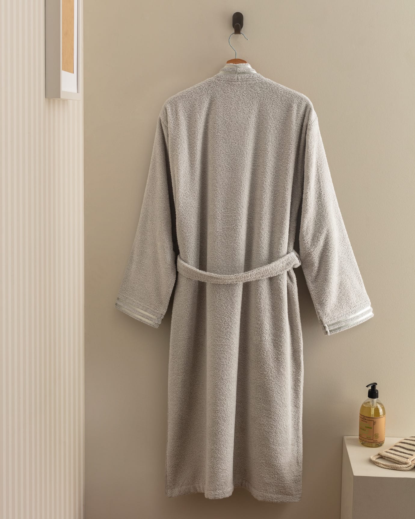 Unisex Kimono Bathrobe - Plush Absorbent Lounge Robe