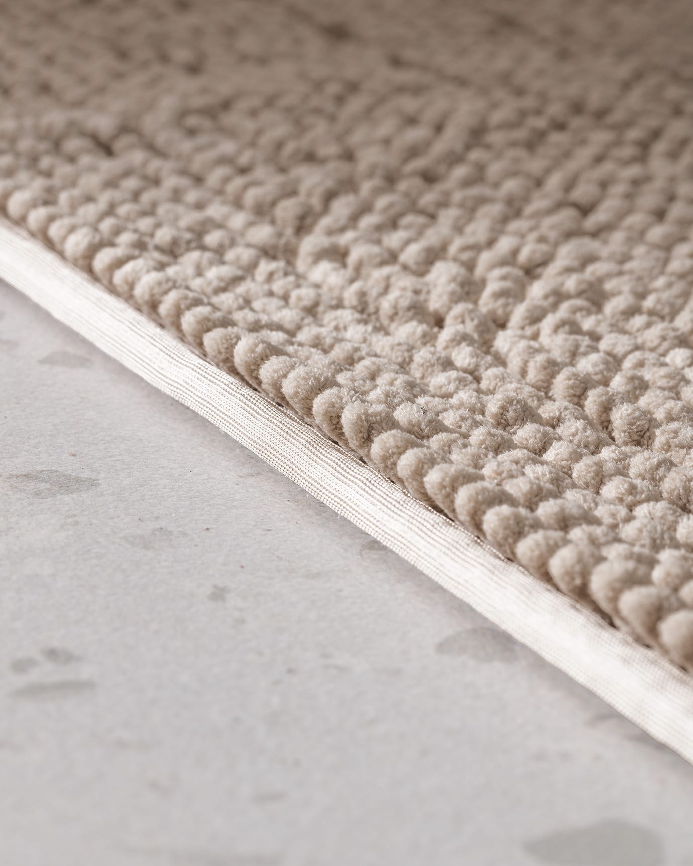 Conques Non-Slip Bath Mat - Soft & Absorbent Bathroom Rug