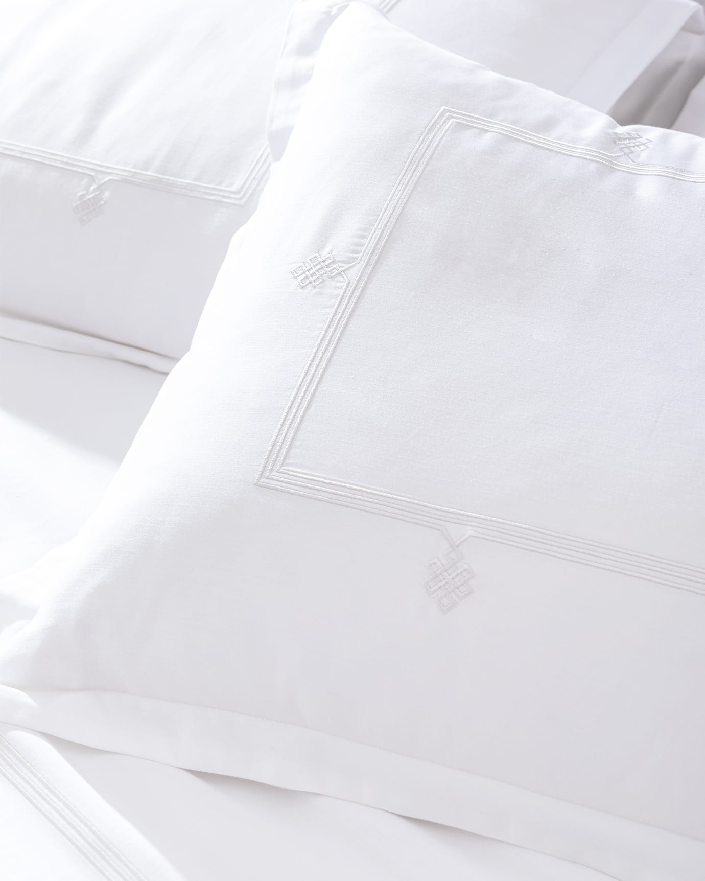 Embroidered Satin Double Duvet Cover Set, Light Gray