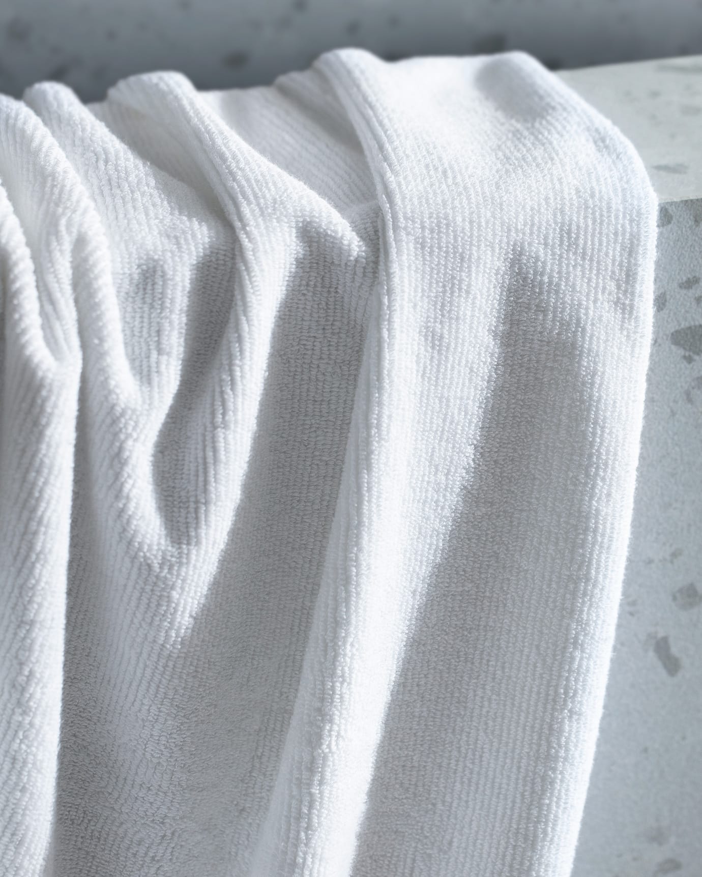 Luxury 100% Cotton Towel Set - Soft & Absorbent Bath Towels - White