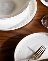 Fine Bone Porcelain 6-Person Dinnerware Set - Timeless Elegance