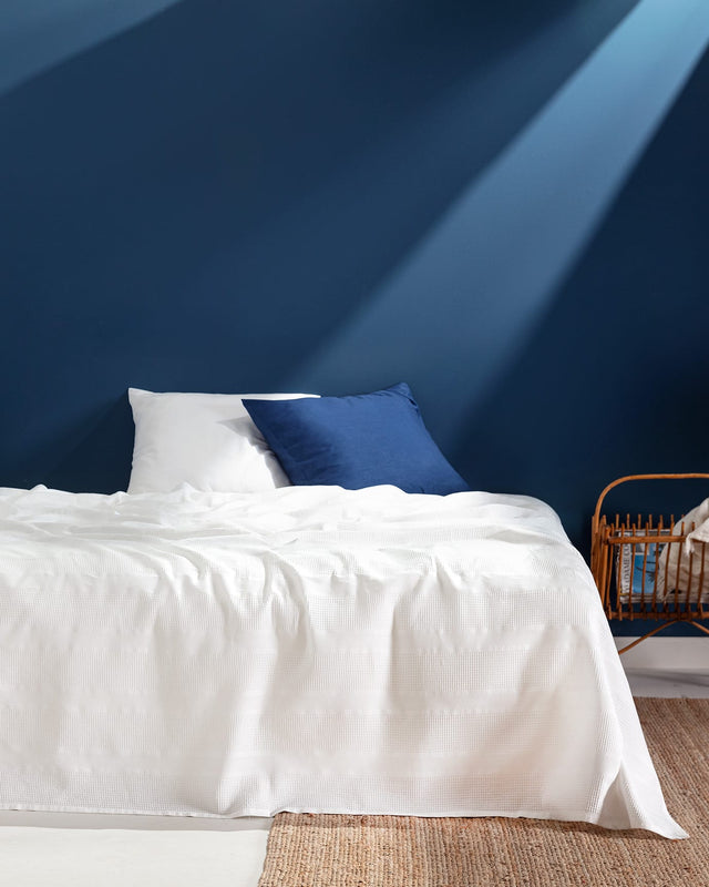 100% Cotton Twin Pique Blanket - Soft Lightweight Summer Coverlet