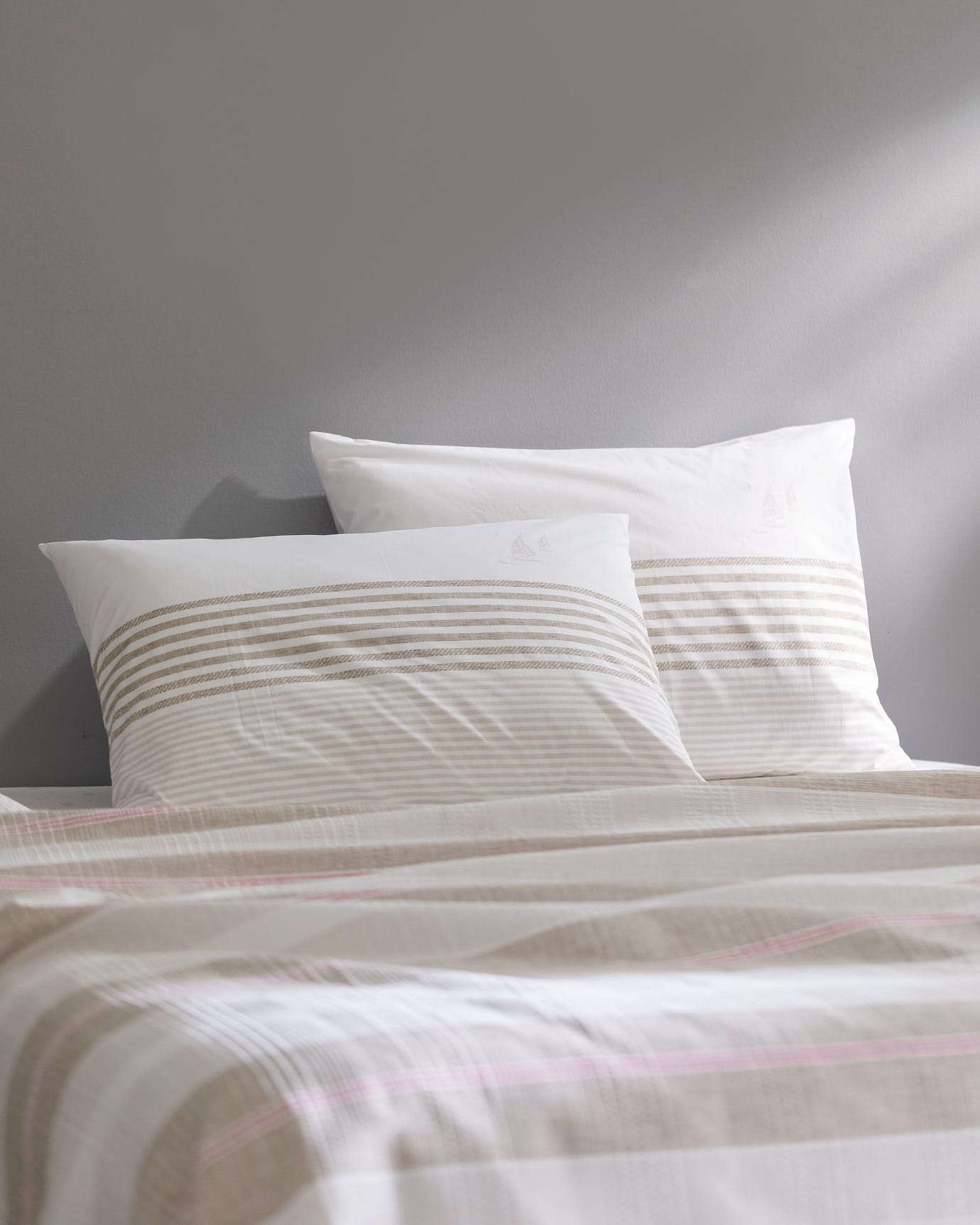 Henri Double Cotton Printed Bedspread Set
