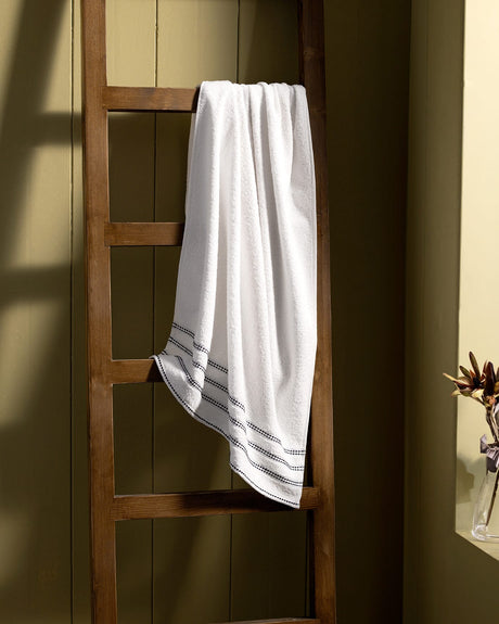 100% Cotton Bath Towel - Soft, Absorbent & Quick Dry - White & Blue