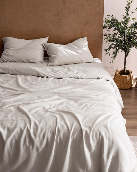 100% Cotton Single Duvet Cover Set - Soft & Breathable Bedding
