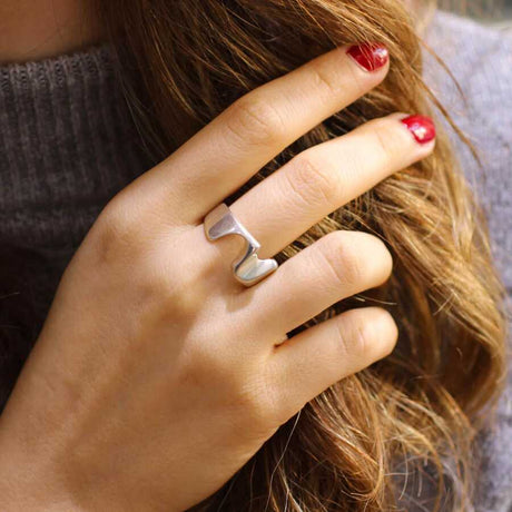 925 Sterling Silver Wavy Ring - Modern Sculptural Statement Piece