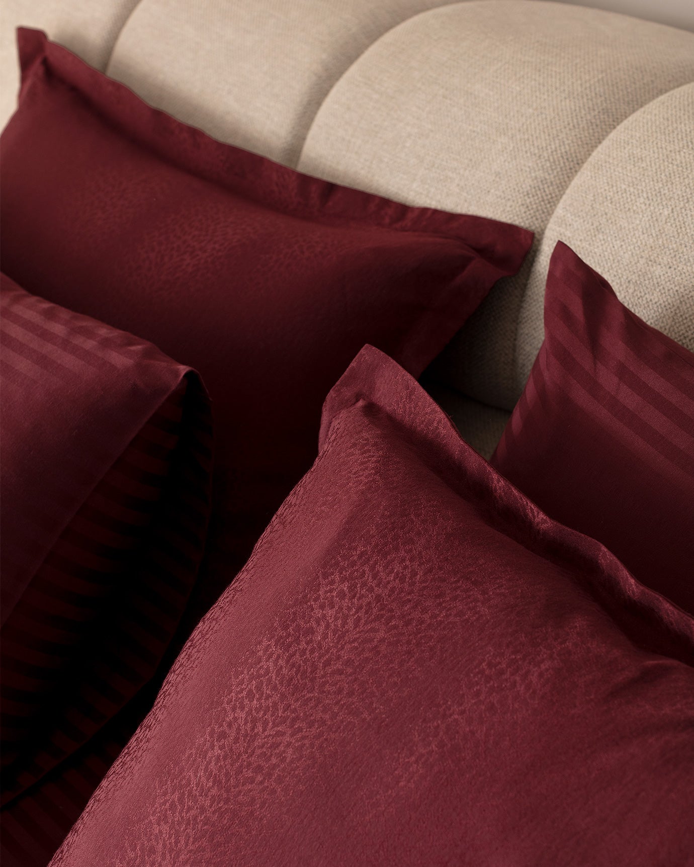 Jacquard Sateen Cotton Blend Duvet Cover Set - Auvergne Design