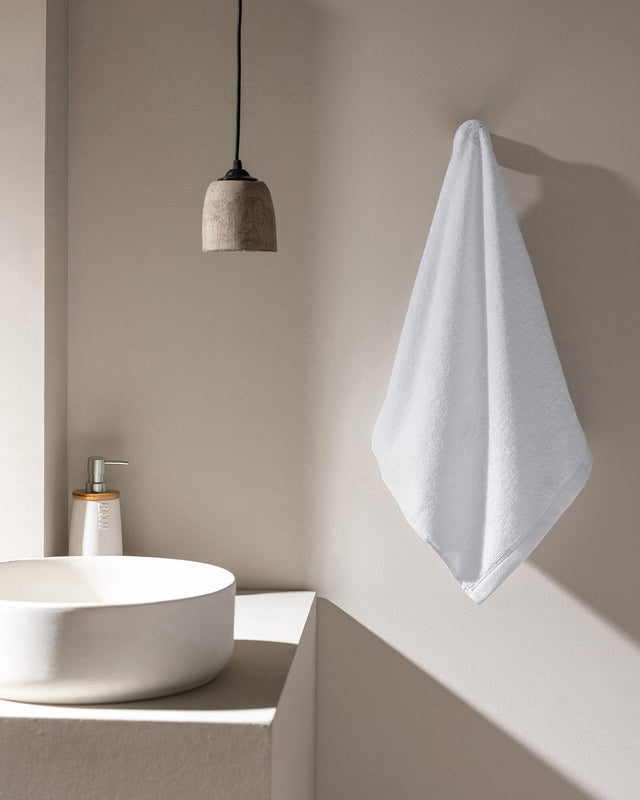 Premium 100% Cotton Face Towel - Plush & Super Absorbent