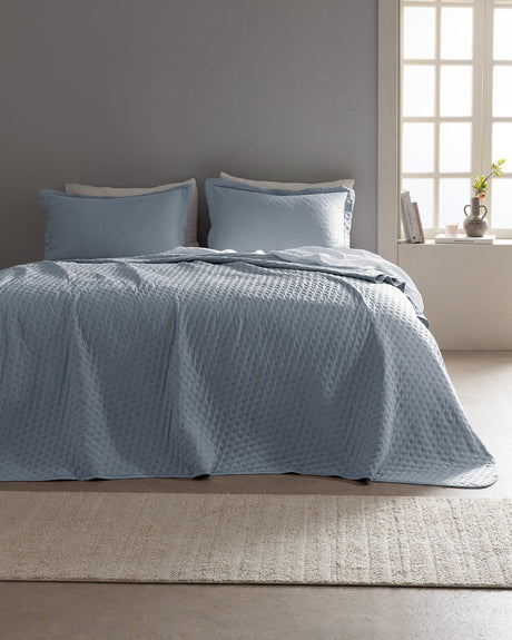 Rennes Indigo Double Bedspread