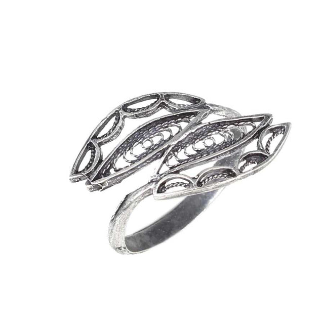 925 Sterling Silver Filigree Leaf Ring - Artisan Crafted Design