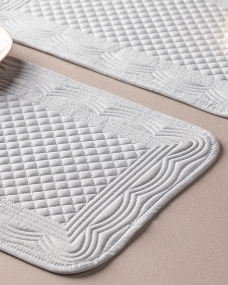 Durable Polyester 2-Piece Placemat Set - Refined Table Setting