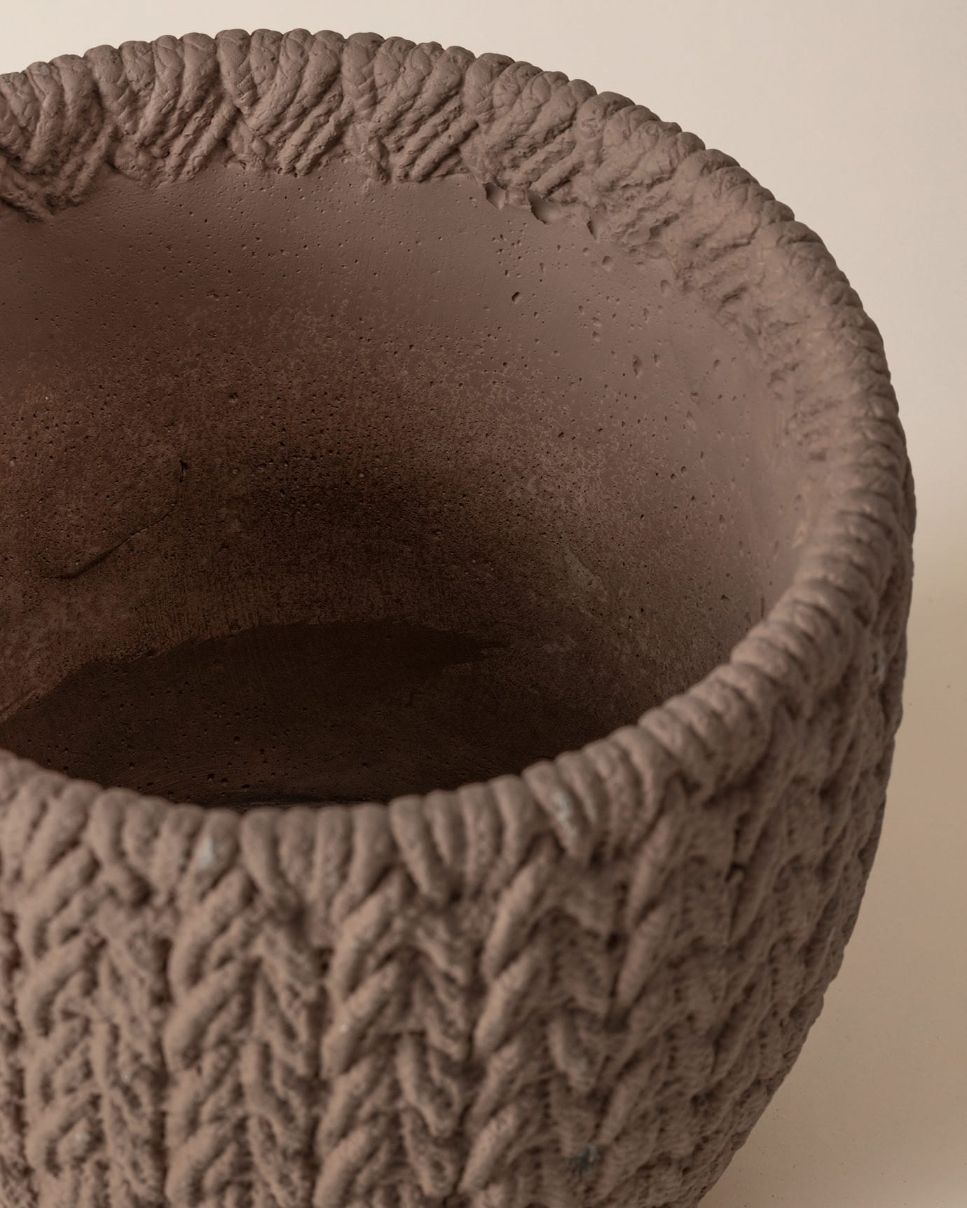 Dolly Decorative Plant Pot - Taupe - 11 cm Indoor Flower Planter