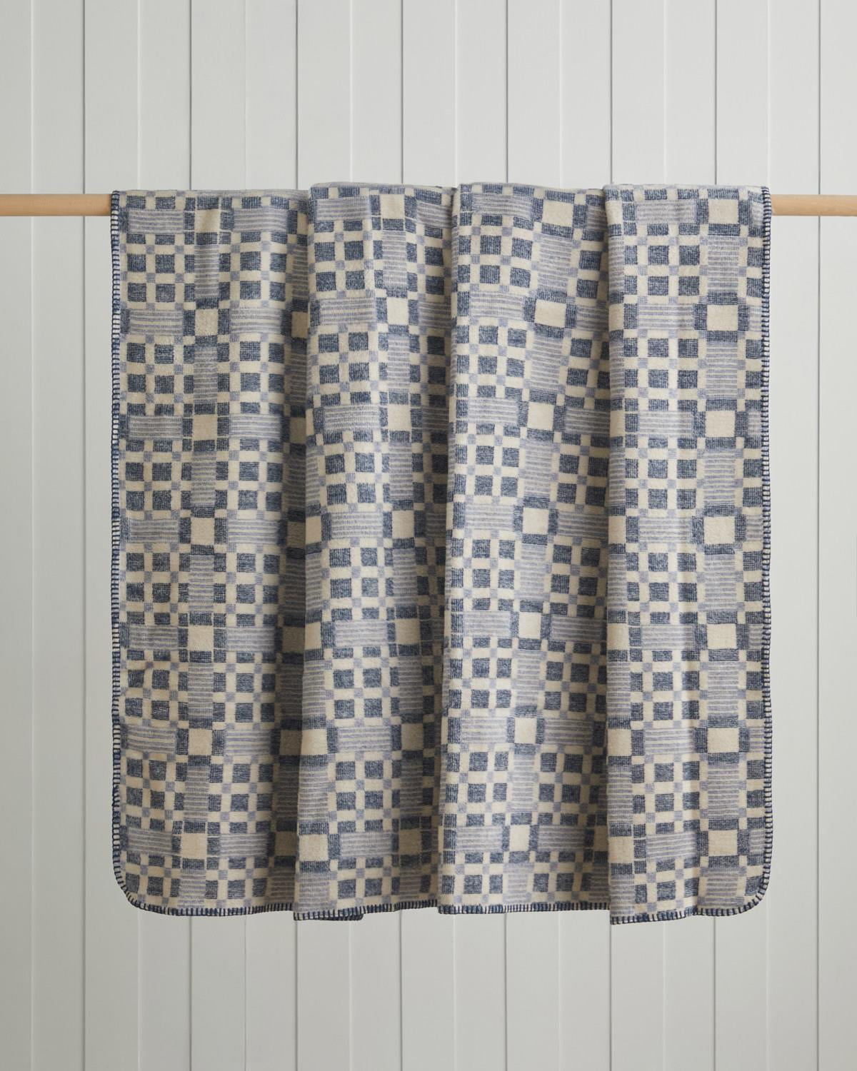 Premium-Soft-Cotton-Plaid-Double-Bed-Blanket-Blue