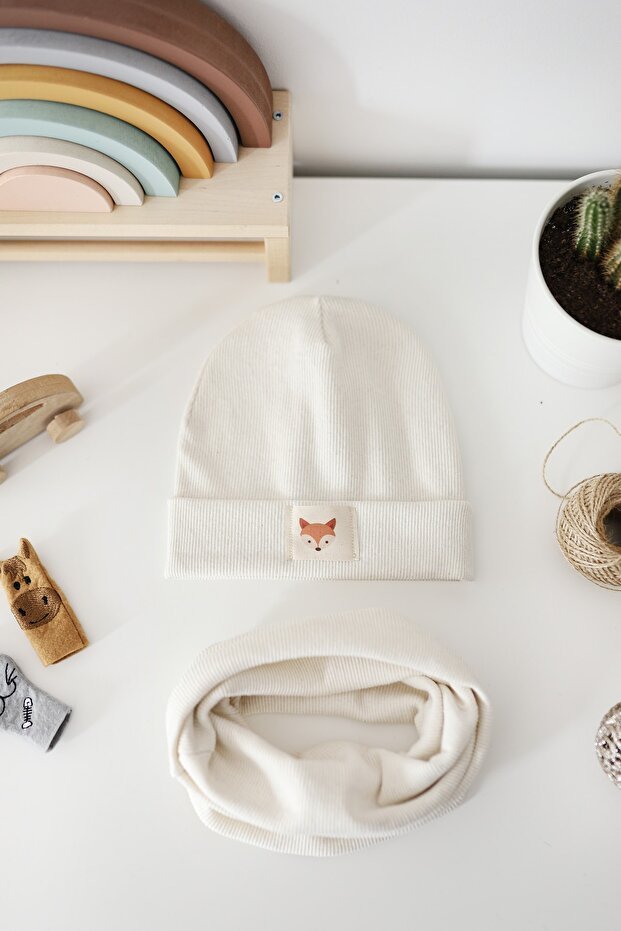Ecru Fox Ribbed Beanie & Neck Warmer Set - TryAladdin