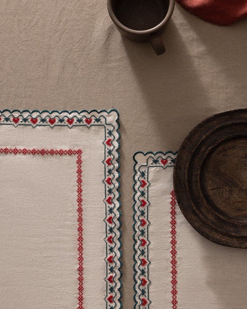 Ecru & Red Cotton Placemats - Set of 2 Reversible Dinner Mats - TryAladdin