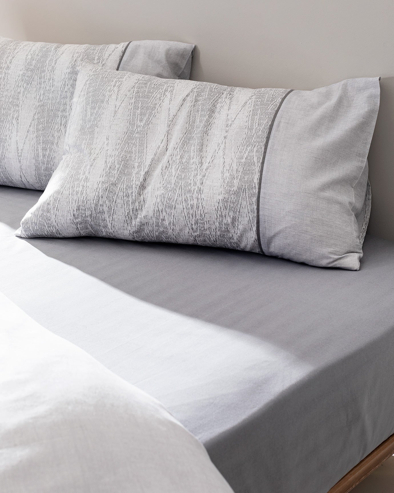 Agate King Size 100% Cotton Crepe Printed Bedding Set