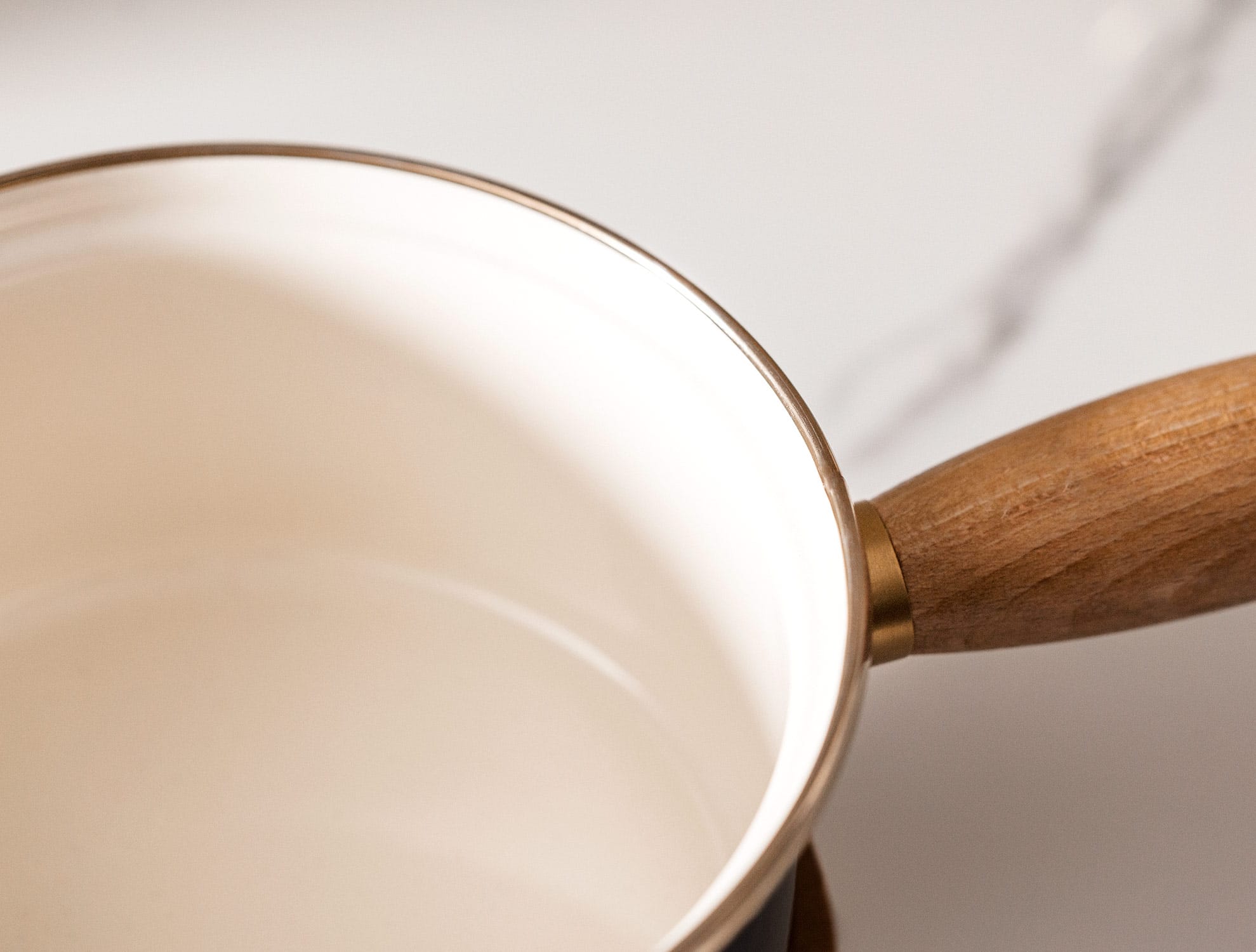 Durable Non-Stick Saucepan with Lid - Versatile Small Cooking Pot