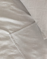 King Size 100% Cotton Luxury Triangle Geometric Bedspread - Grey