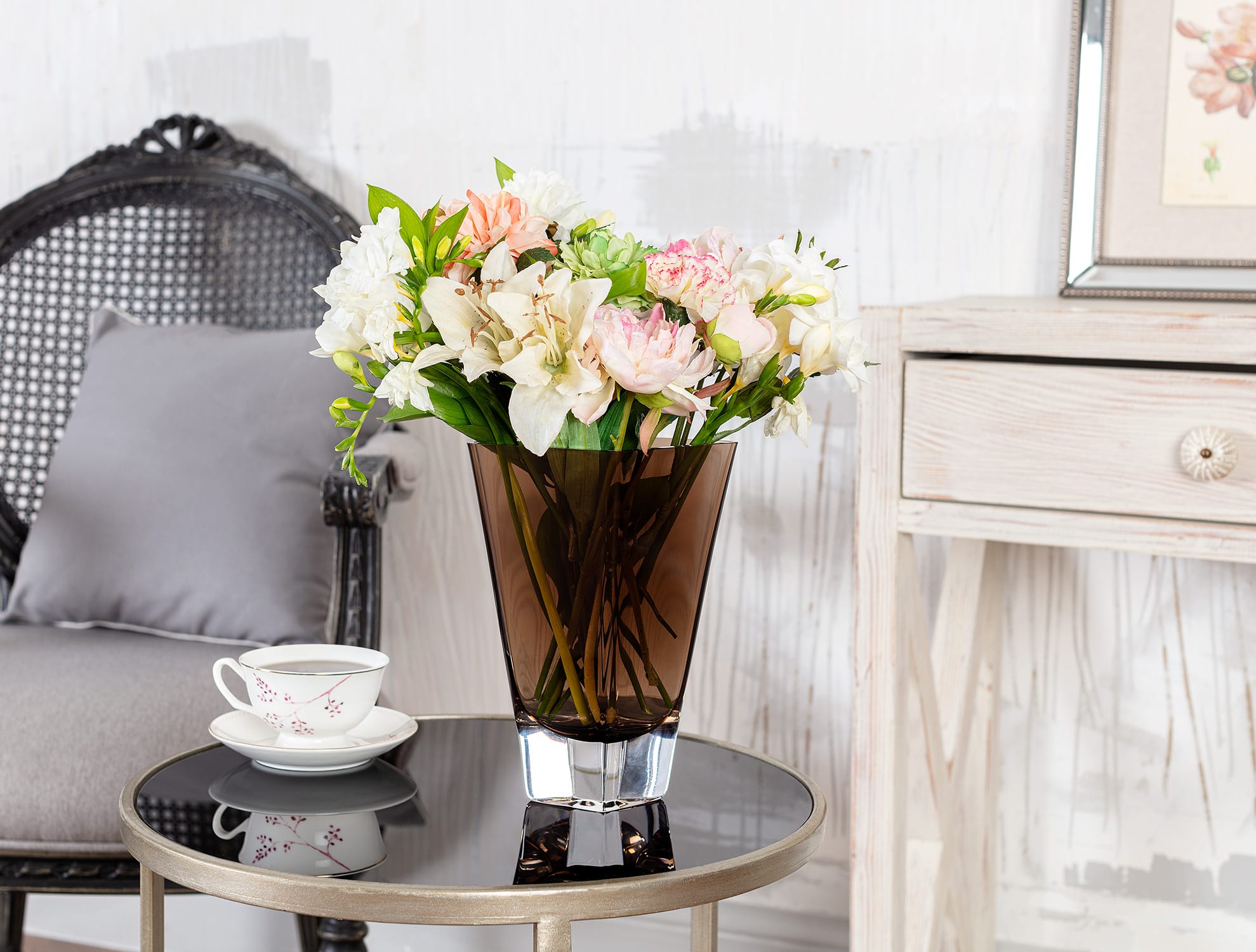 Artisanal Brown Glass Vase - Handcrafted Elegance for Home Decor