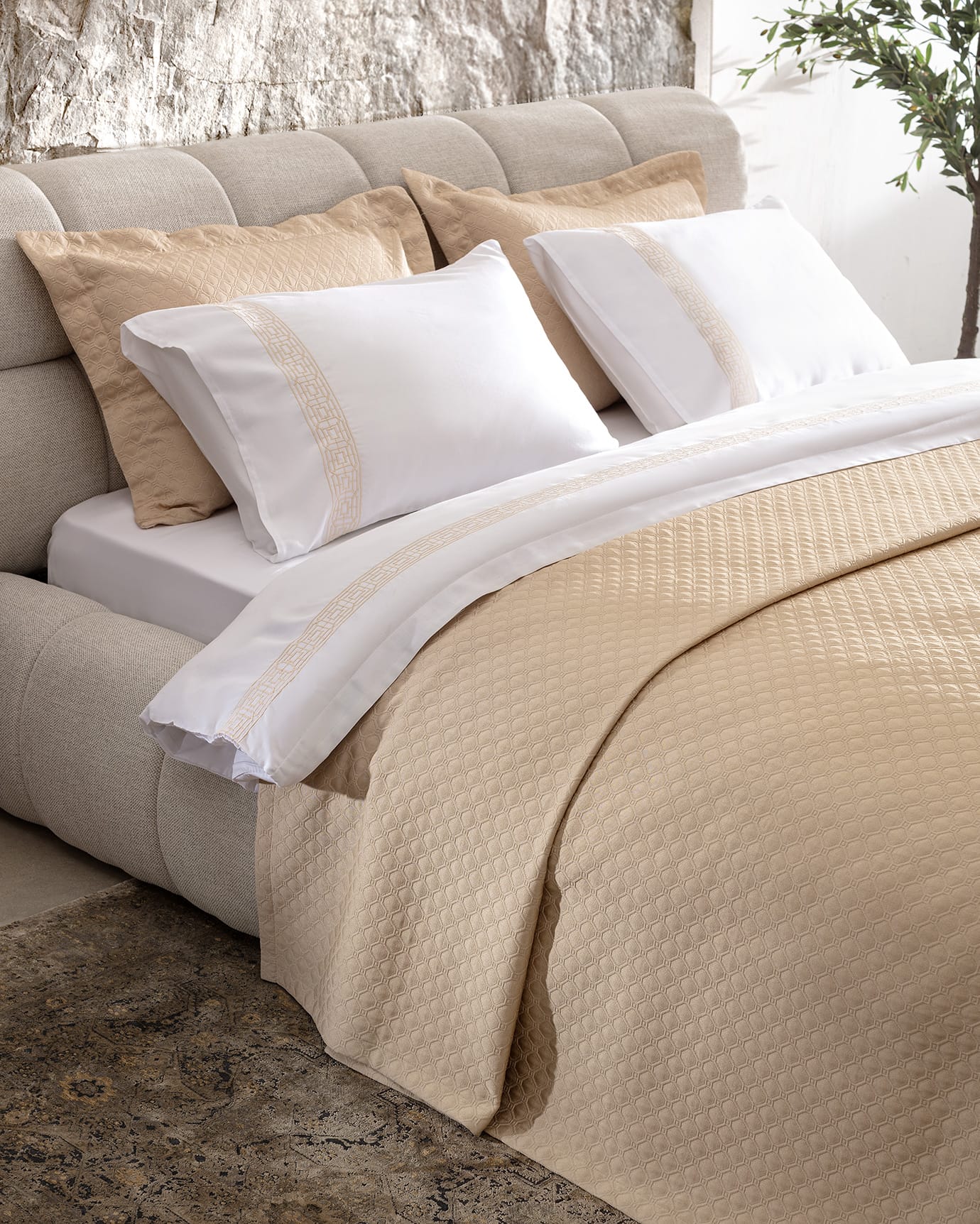 Luxurious Cotton Blend Somme 7-Piece Bridal Bedding Set