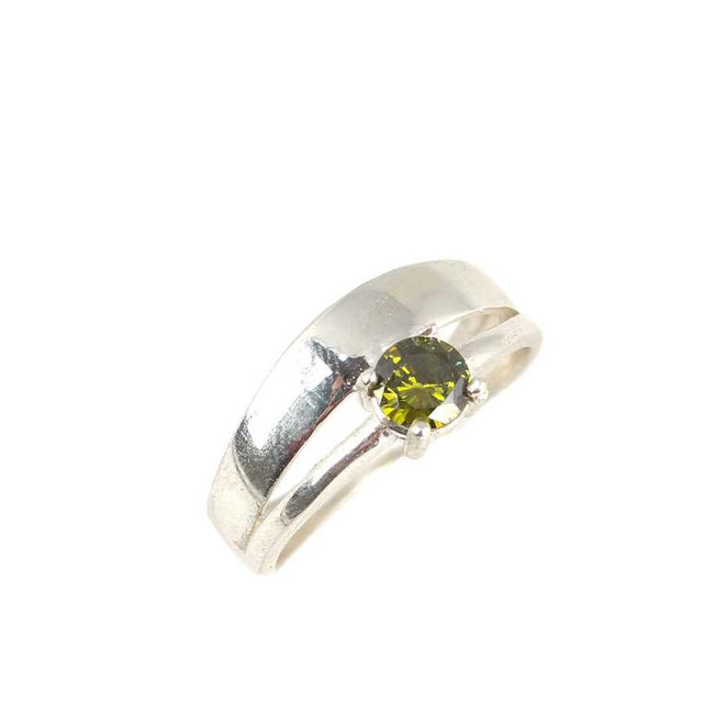 Elegant 925 Sterling Silver Peridot Double Band Solitaire Ring