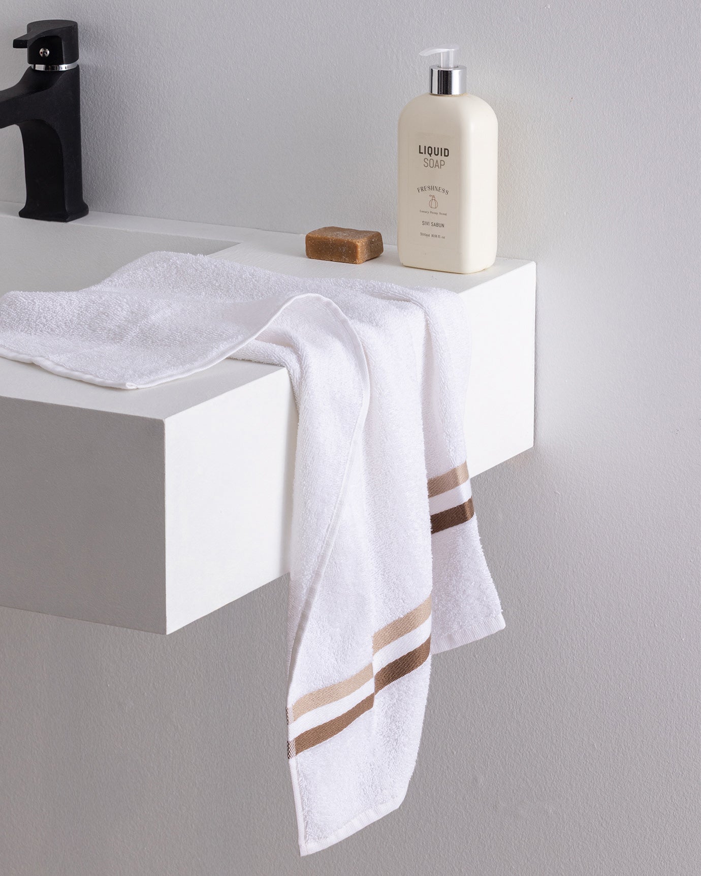 Rosabelle Cotton Blend Face Towel - Plush Softness & High Absorbency