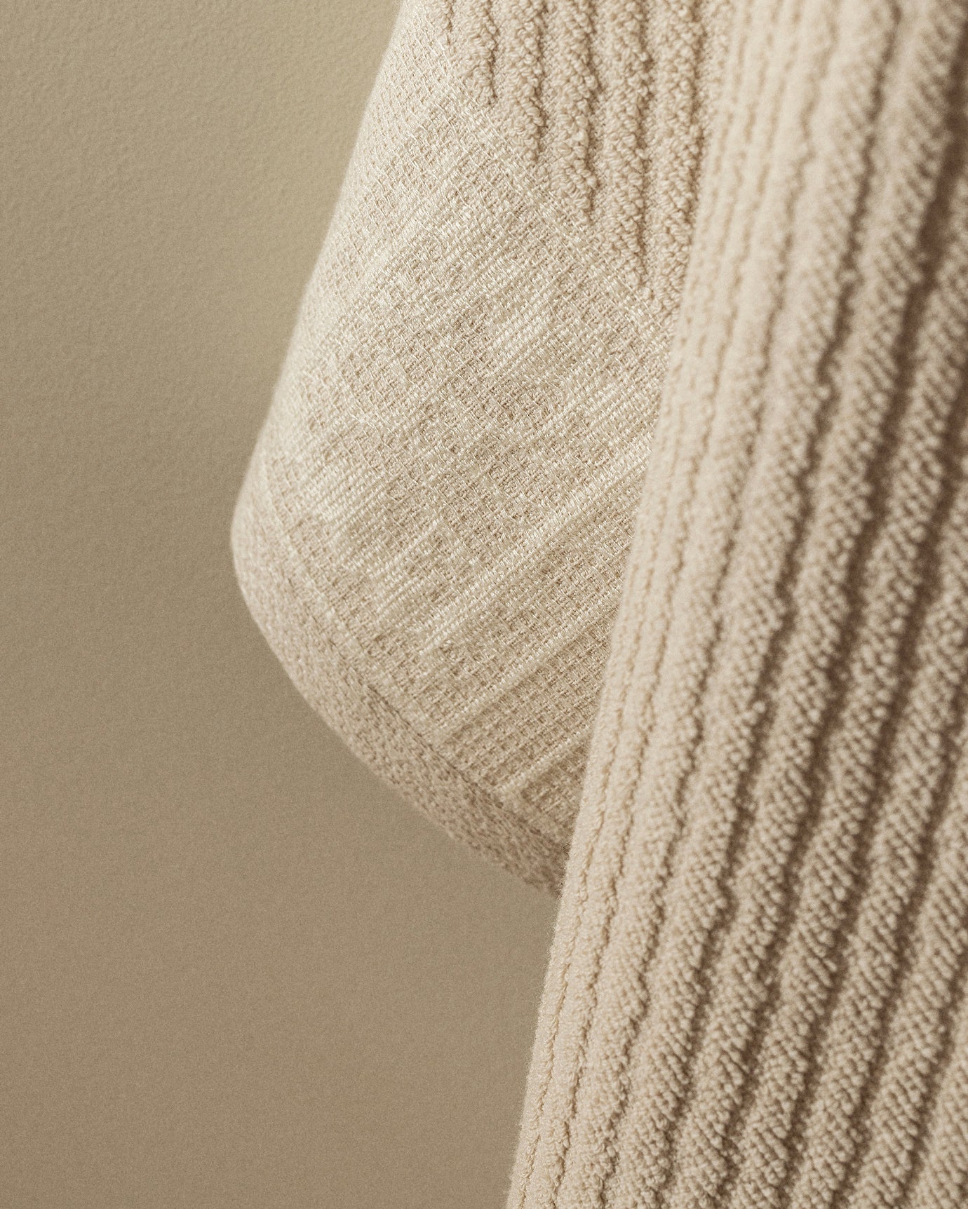 Zeste 100% Cotton Ultra-Soft Absorbent Bath Towel