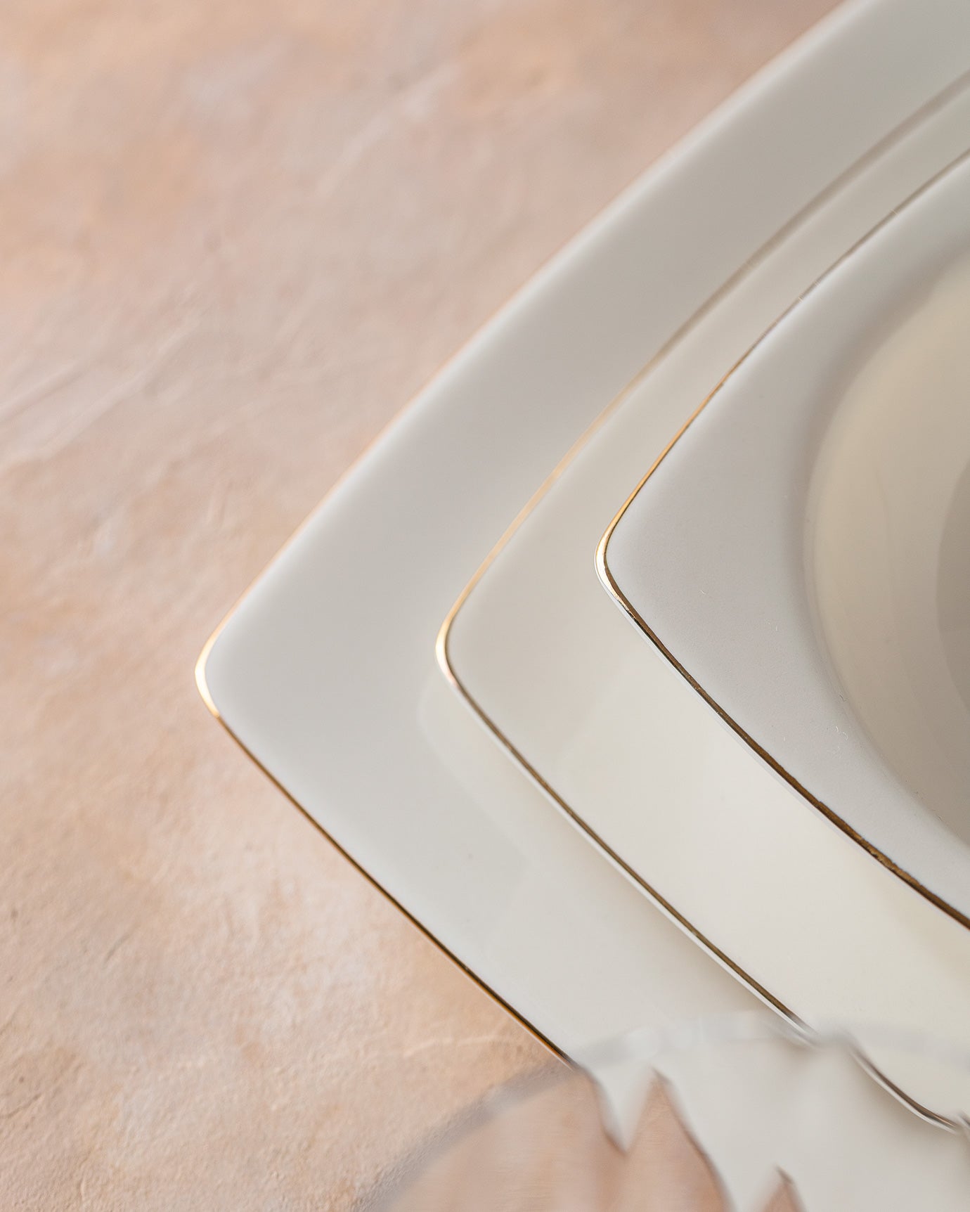 New Bone 6-Person Dinnerware Set - Modern White & Gold Accents
