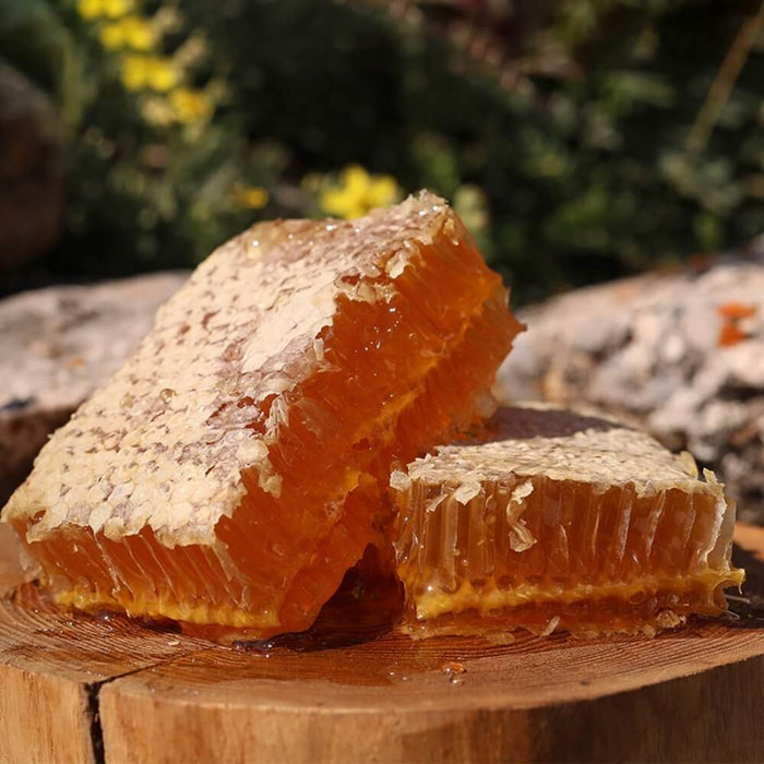 Egricayir | Organic Karakovan Comb Honey TA16+ (1.2kg, Wooden Box)