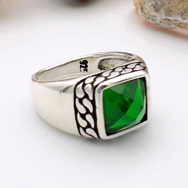 Emerald Squared Stone Ring Men - TryAladdin