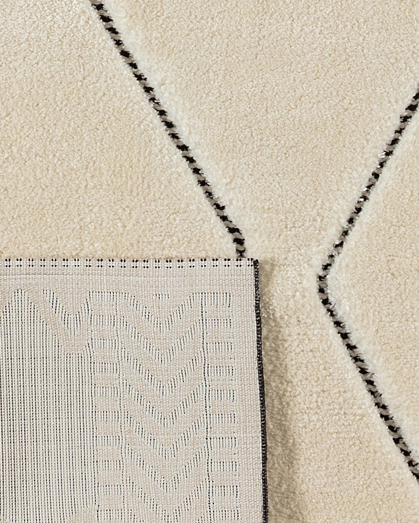 Avril Cream Area Rug for Living Room & Bedroom