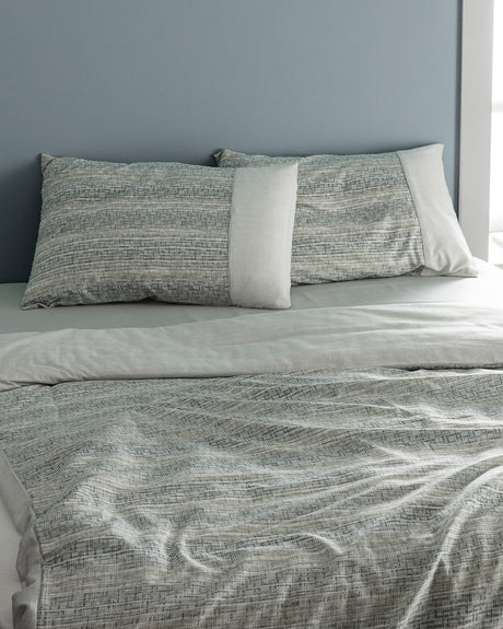 100% Cotton Double Size Duvet Cover Set - Crepe Printed Design