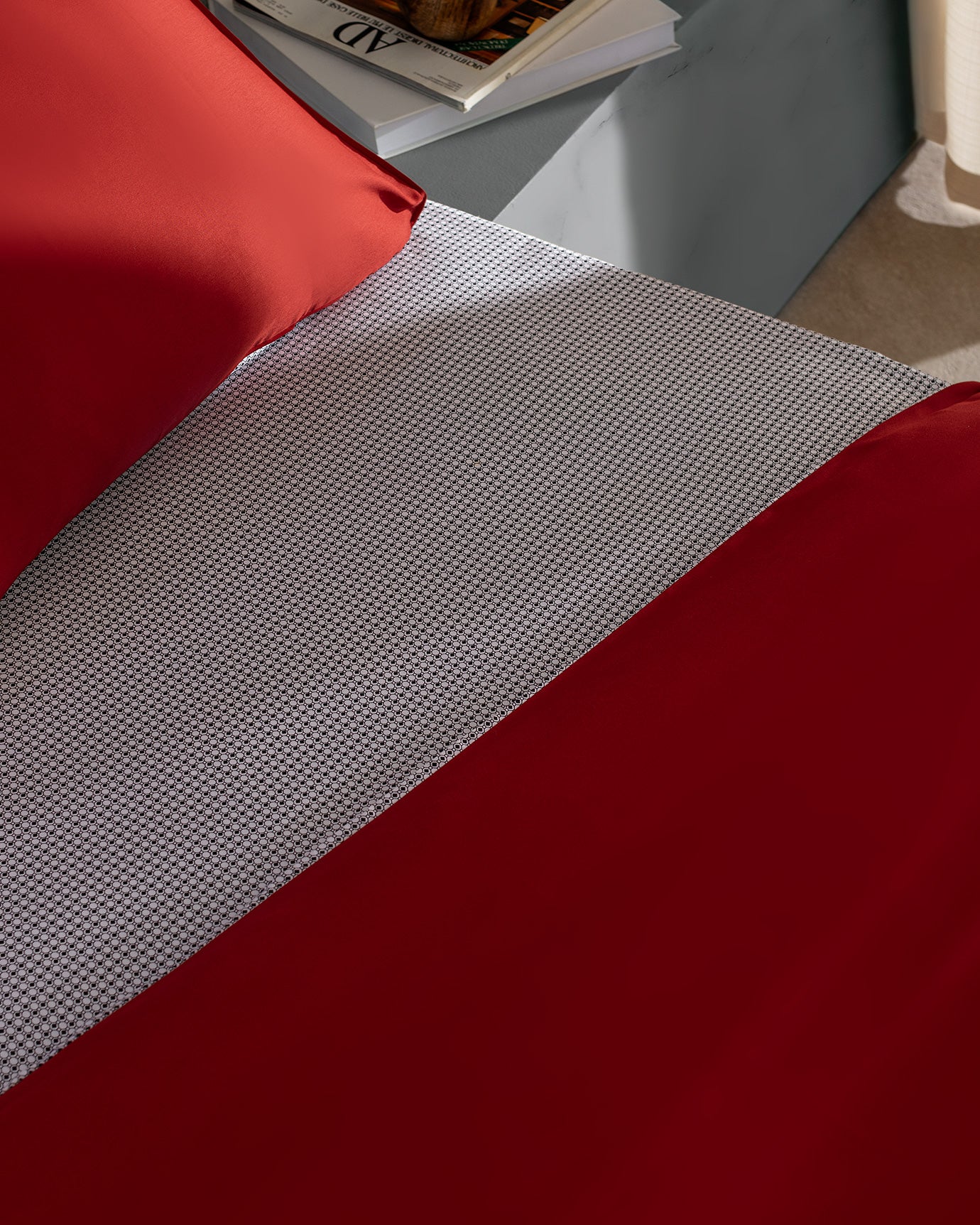 Delit Printed Sateen 100% Cotton Bedding Set
