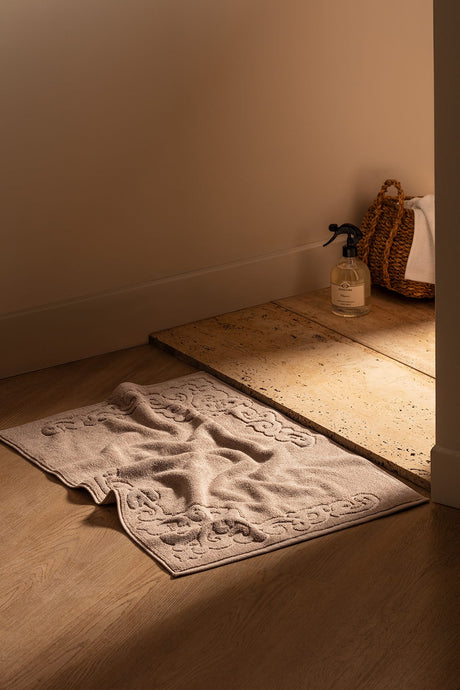 Turkish Cotton Bath Mat - Plush & Ultra Absorbent