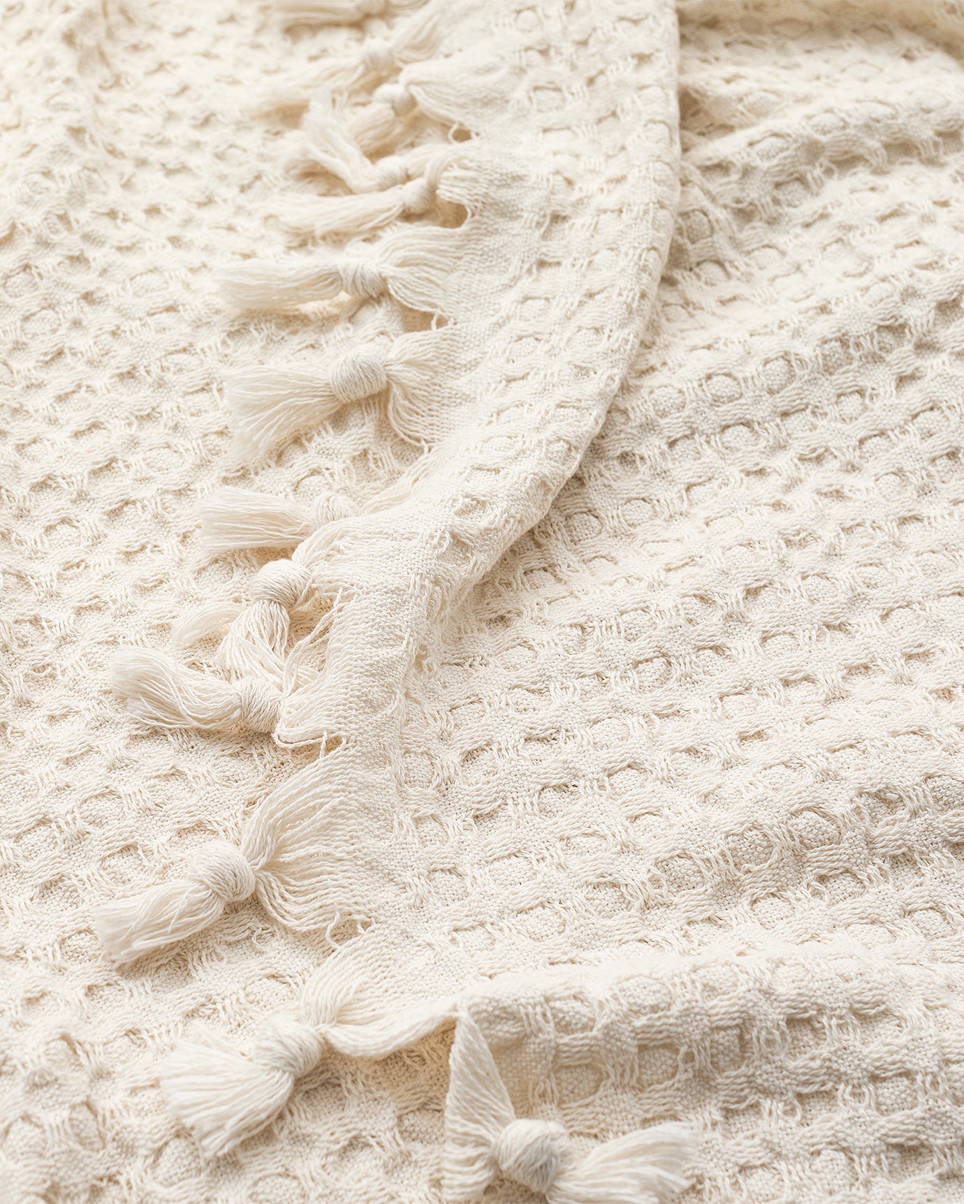 Cotton-Blend Double Bedspread - Mulette Soft White Design