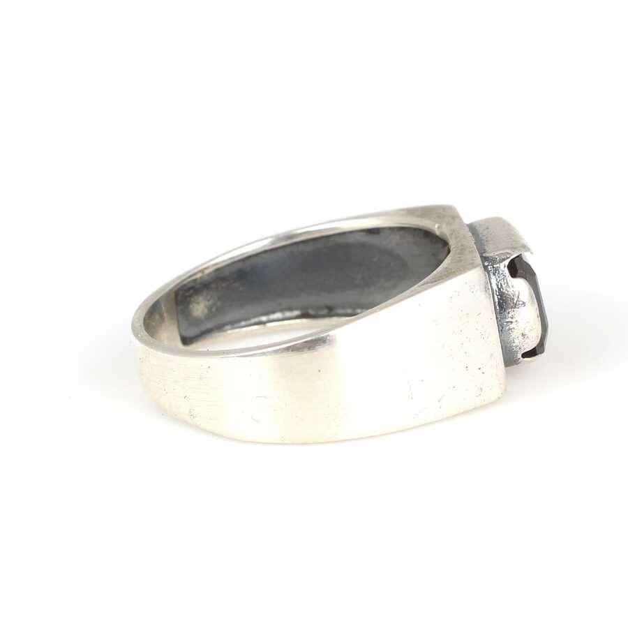 925 Sterling Silver Men's Ring - Rectangular Garnet Gemstone