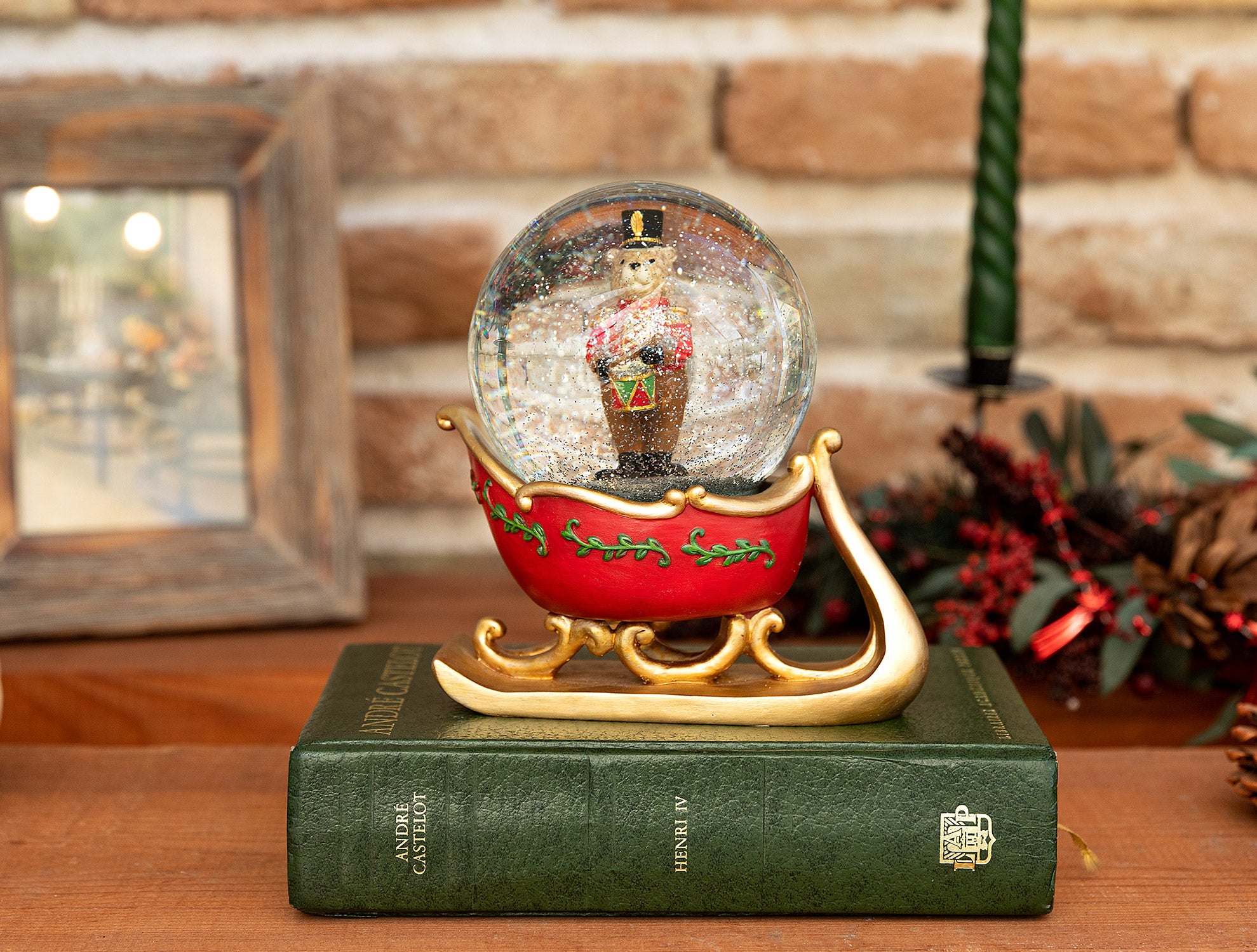 Polyester Decorative Sphere - Bienaimee Modern Table Accent Piece