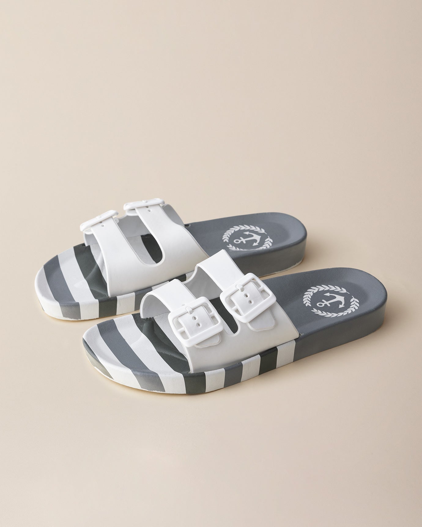 Claquettes confort en PVC gris pour homme - Taille 41 - Fabriquées en Turquie