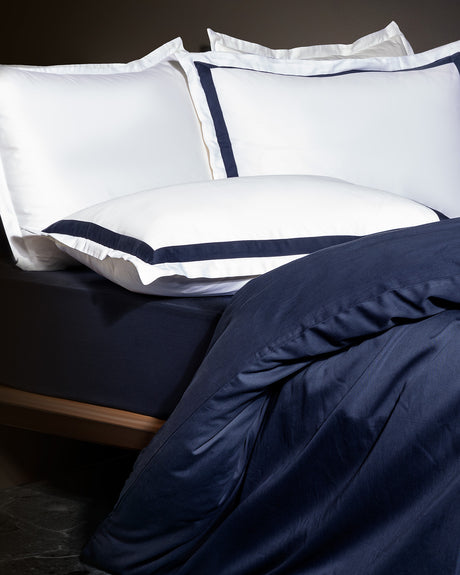 Luxury Sateen Bedding Set, White and Navy Blue Border Design