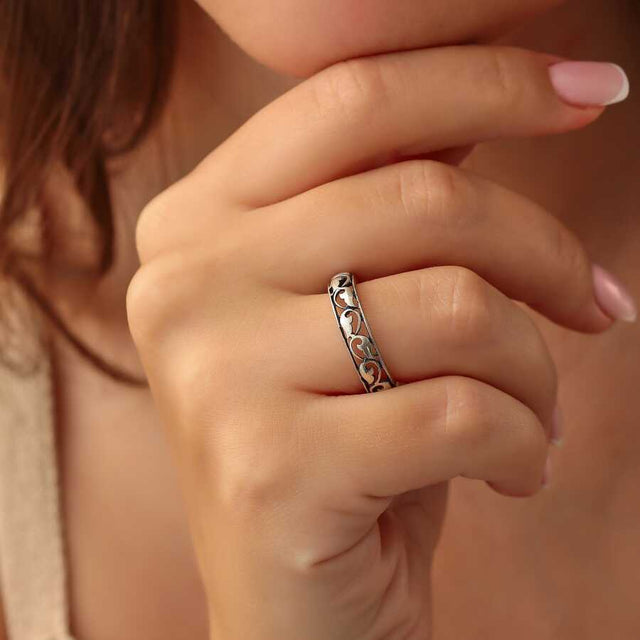 925 Sterling Silver Openwork Ring - Oxidized Filigree Design