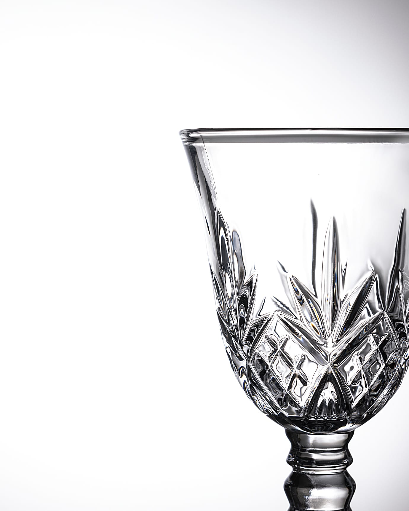 Dublin 4-Piece Clear Wine Glass Set, 240ml Capacity