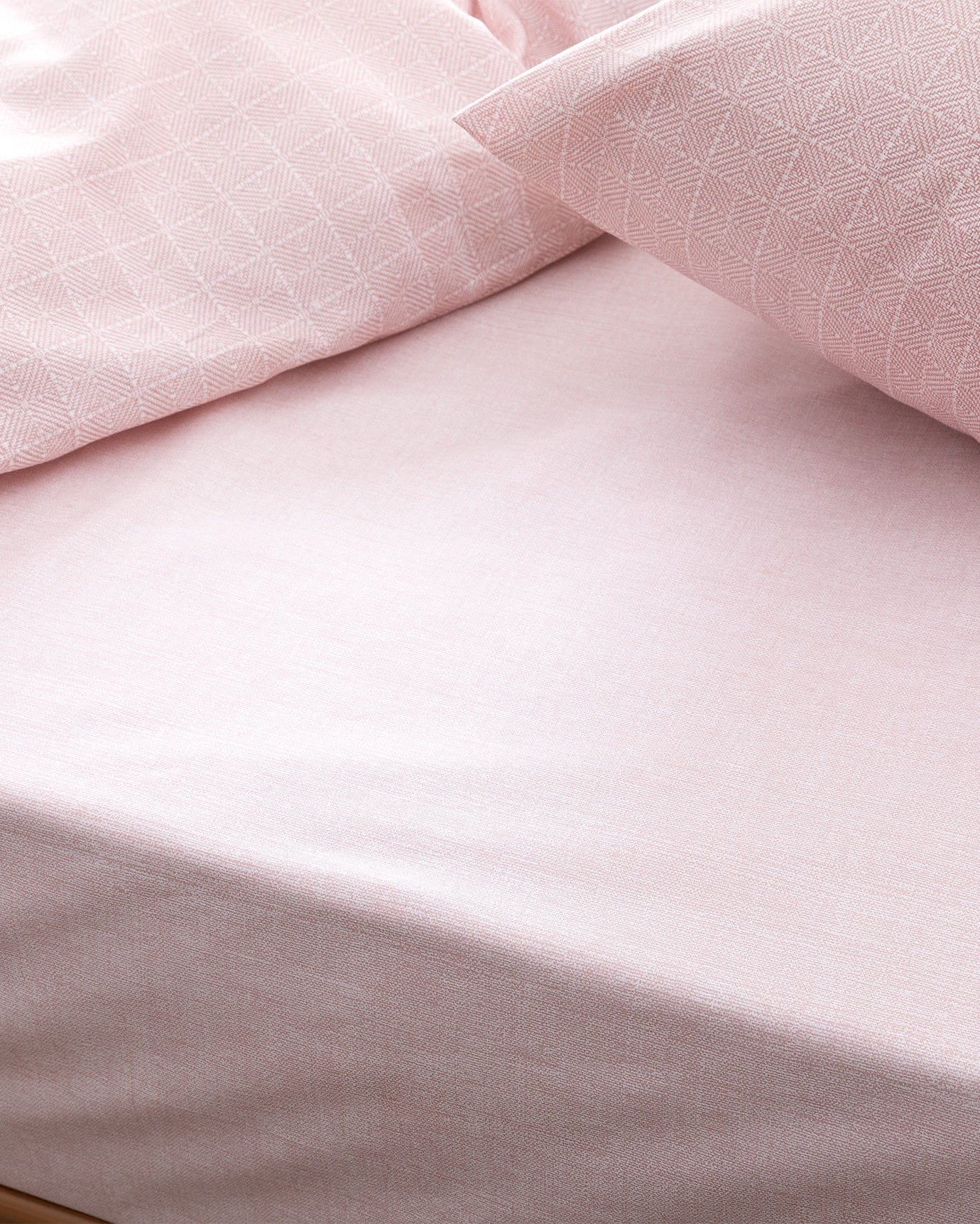 Odette Floral 100% Cotton Ranforce Printed Bedding Set - Blush Pink