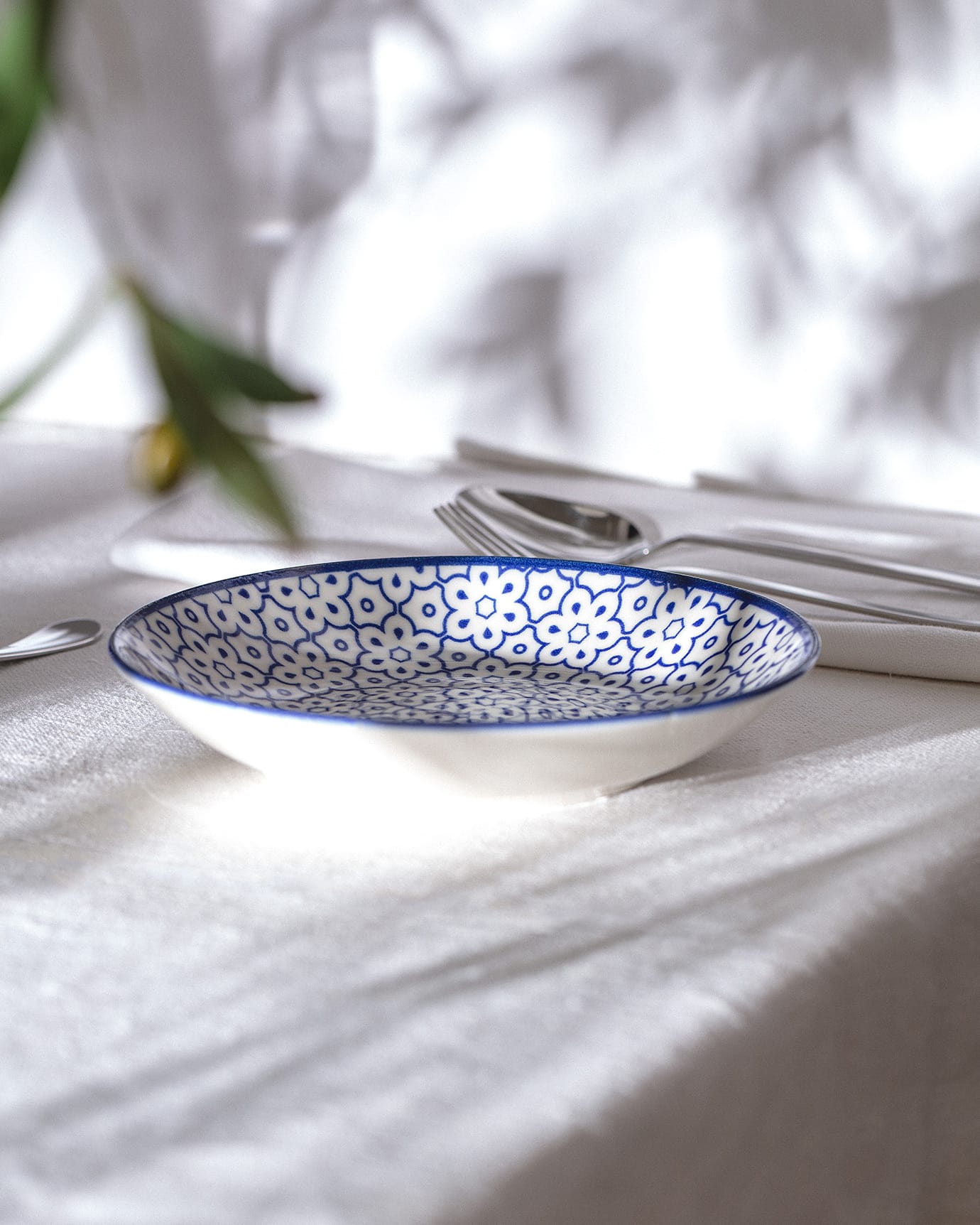 New Bone China Dinner Plate - Reve Bleu Elodie Blue & White Design
