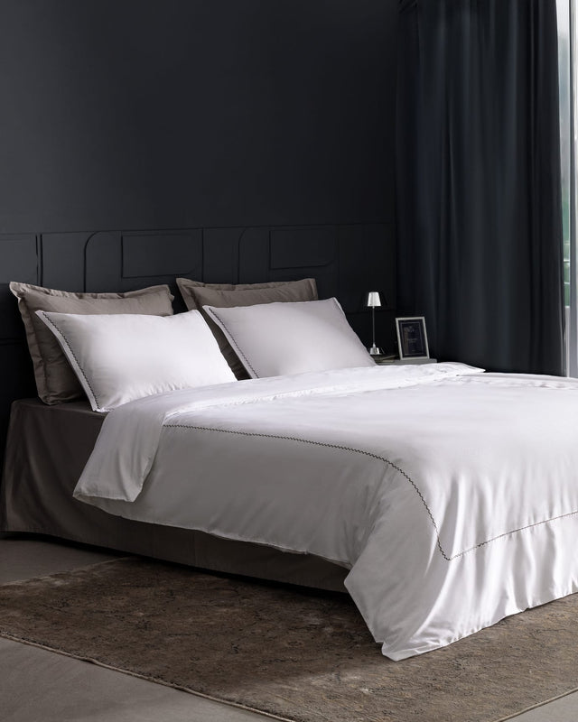 Laila Embroidered 100% Cotton Sateen Double Duvet Cover Set